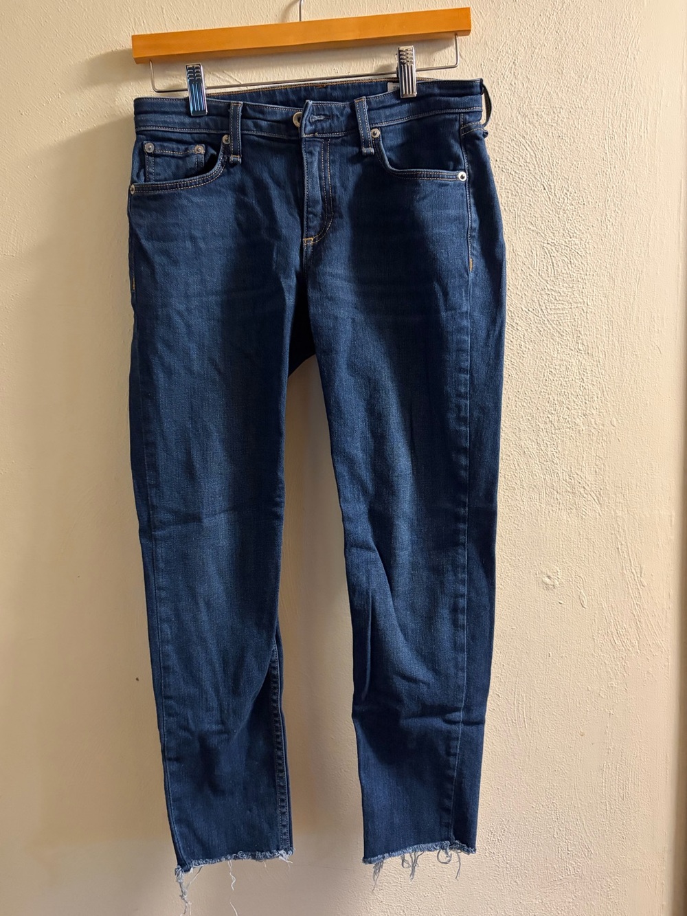 rag & bone Dre Low-Rise Slim Boyfriend 24